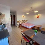 Apartament Hellasz