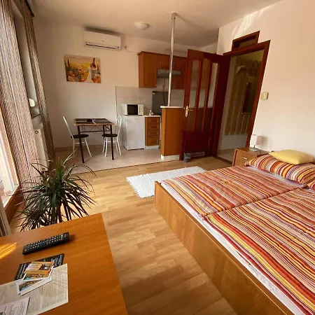 Apartment Hellasz Gyula