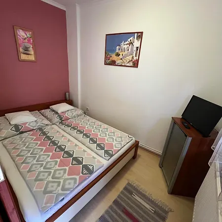 Apartament Hellasz