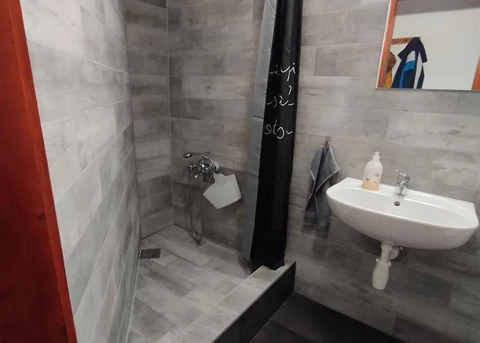 Hellasz Apartament Gyula