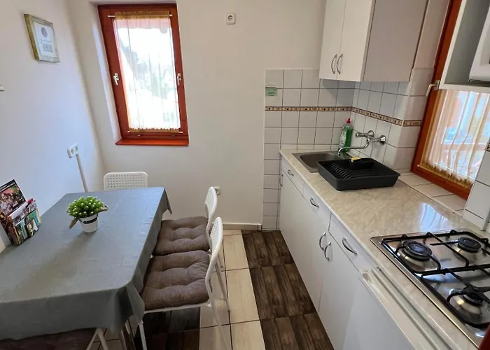 Hellasz Apartament Gyula