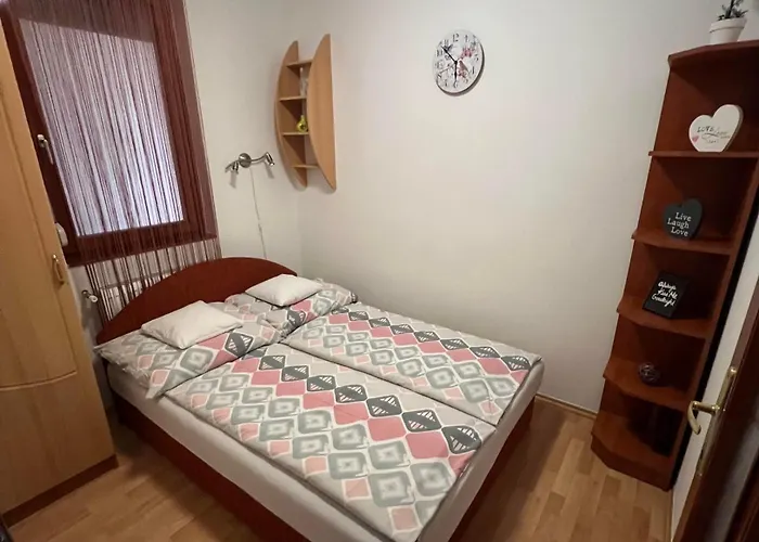 Hellasz Apartament *